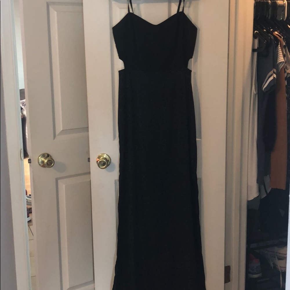 Maxi Hurley dress